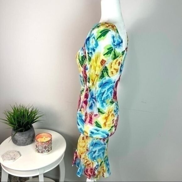 ALL THINGS MOCHI Mariana Shirred Silk Floral Dress Size Small Silk Puff Sleeves - Picture 5 of 7